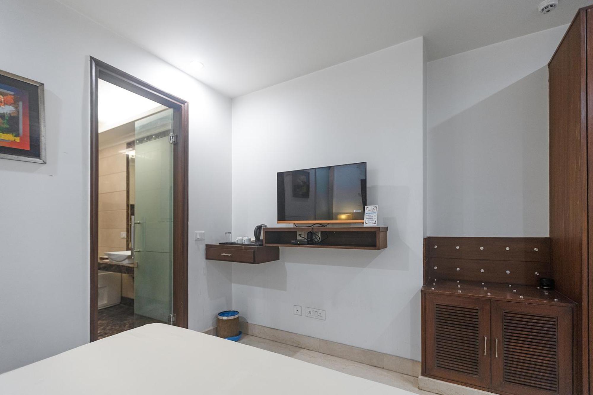 The Grand Vikalp By Saga Hotels Nueva Delhi Exterior foto